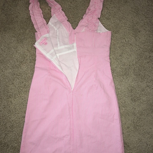 Lilly Pulitzer PHOEBE Ruffle Seersucker Pink Dress - Picture 2 of 6